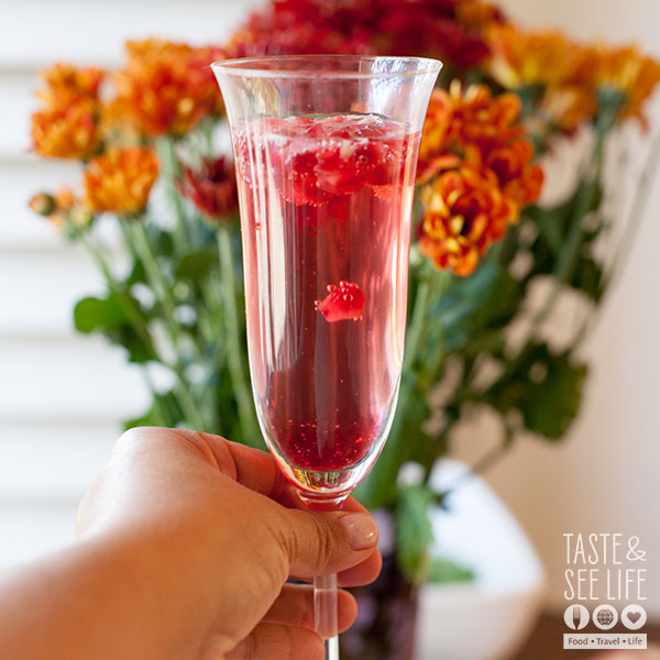 Easy-Fall-Brunch-Pomegranate-Mimosas