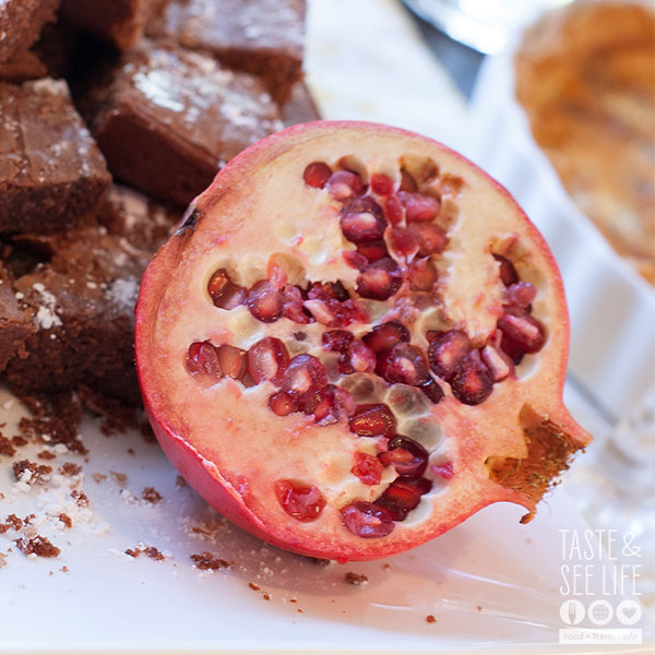 Easy-Fall-Brunch-Pomegranate